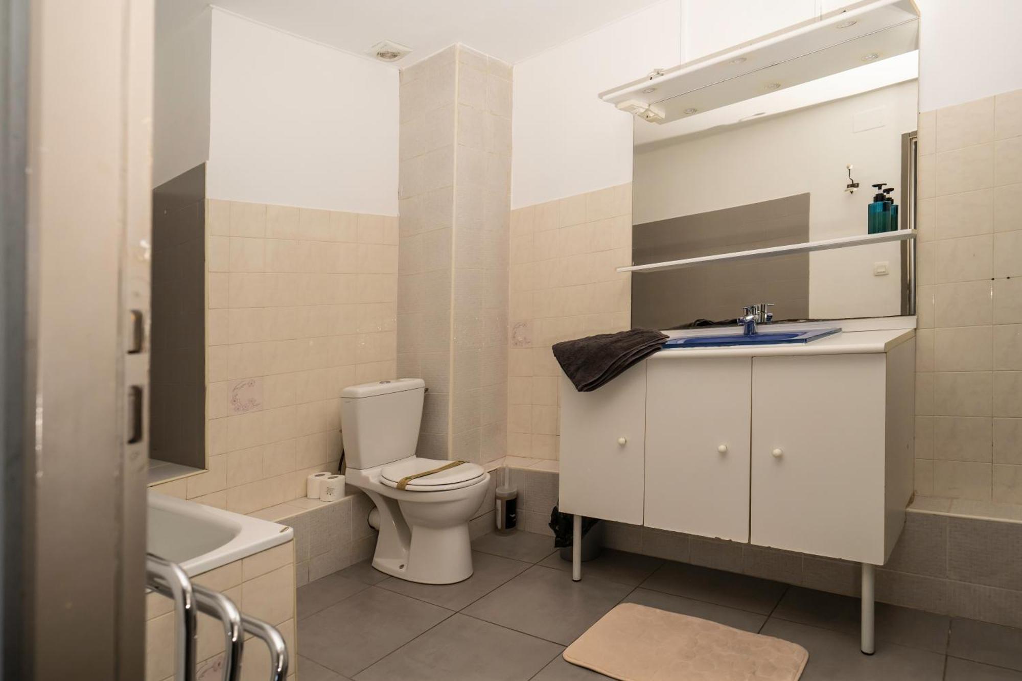 "Evasion"-Meuble De Tourisme 3 Etoiles -Residence "Les Logis De Beziers"-Garage Optionnel-Coeur De Ville-Plages A 16Km ! Εξωτερικό φωτογραφία